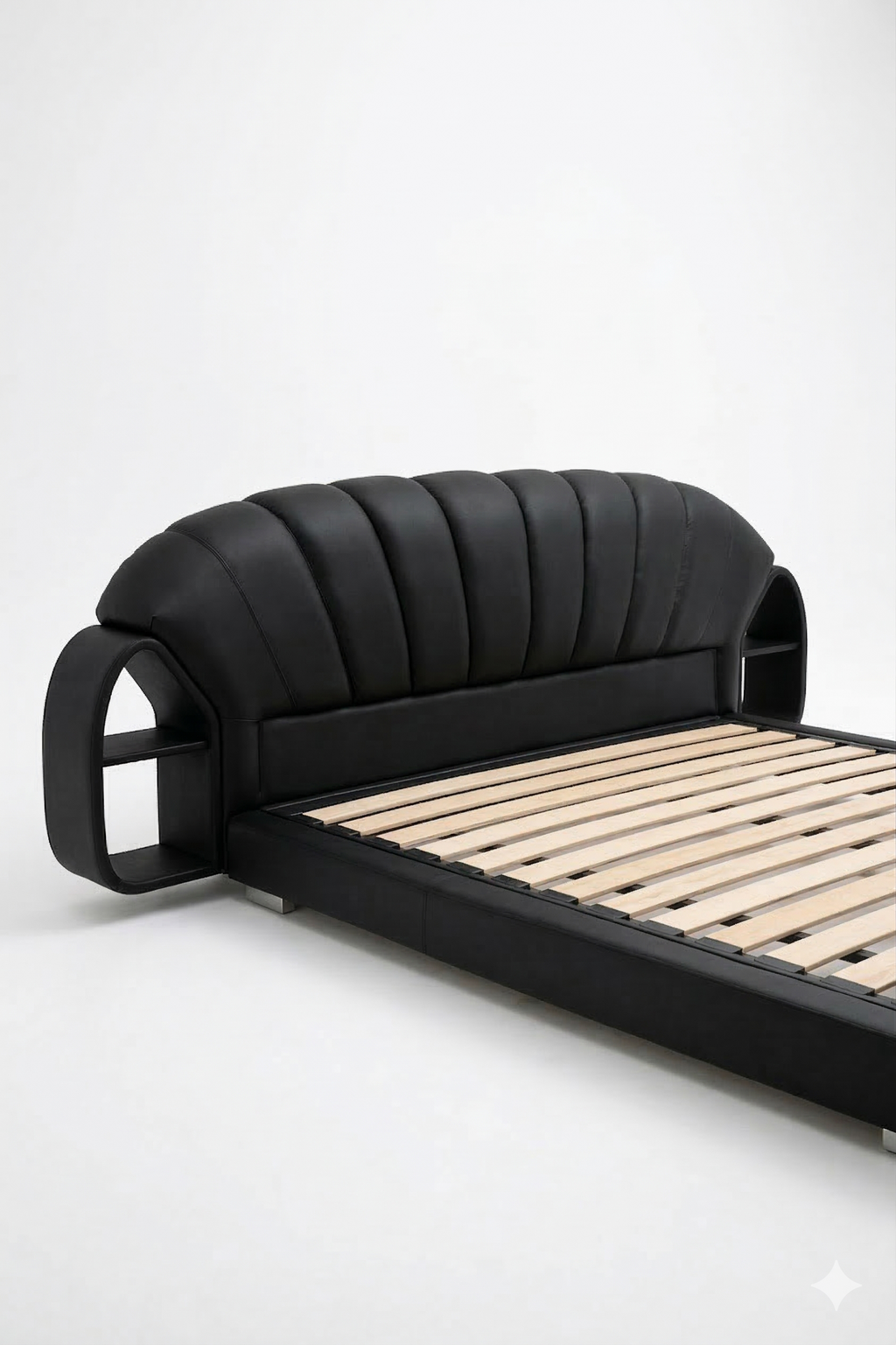 LunaShell Luxury Bed